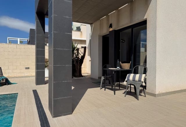 3 makuuhuone Huvila myytävänä paikassa Ciudad Quesada, Rojales mukana uima-altaan - 389 000 € (Ref: 9983753)