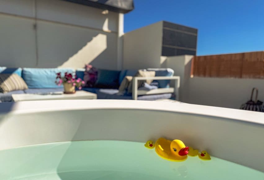 2 chambre Bungalow à vendre à Torrevieja avec piscine - 265 000 € (Ref: 9983754)