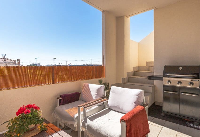 2 chambre Bungalow à vendre à Torrevieja avec piscine - 265 000 € (Ref: 9983754)