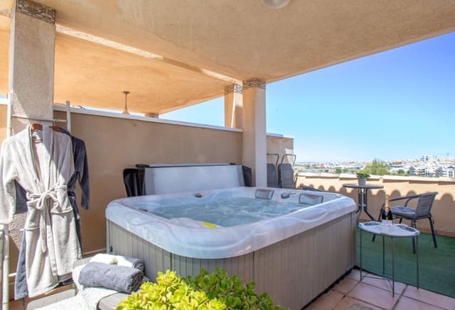 2 slaapkamer Bungalow te koop in Villamartin, Orihuela met zwembad - € 209.000 (Ref: 9984065)