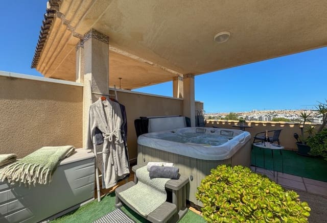 2 soveværelse Bungalow til salg i Villamartin, Orihuela med swimmingpool - € 209.000 (Ref: 9984065)