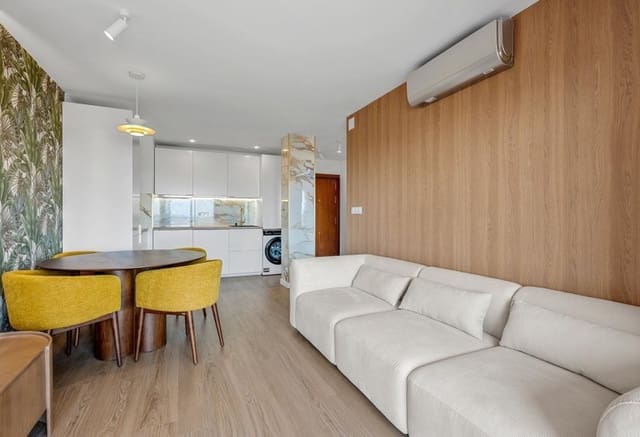 2 slaapkamer Penthouse te koop in Punta Prima, Torrevieja met zwembad - € 225.000 (Ref: 9984351)