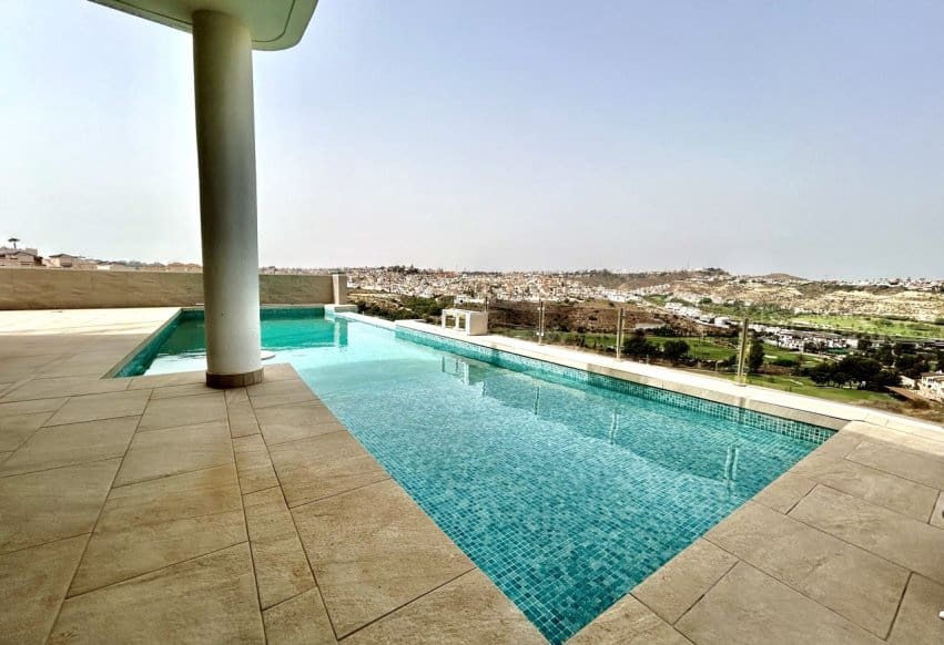 4 chambre Villa/Maison à vendre à Ciudad Quesada avec piscine - 925 000 € (Ref: 9984352)