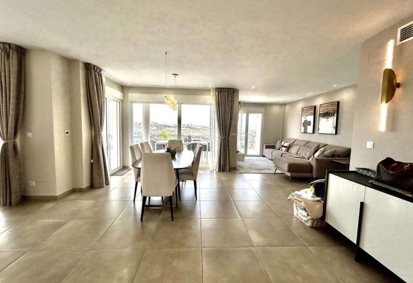 4 chambre Villa/Maison à vendre à Ciudad Quesada avec piscine - 925 000 € (Ref: 9984352)
