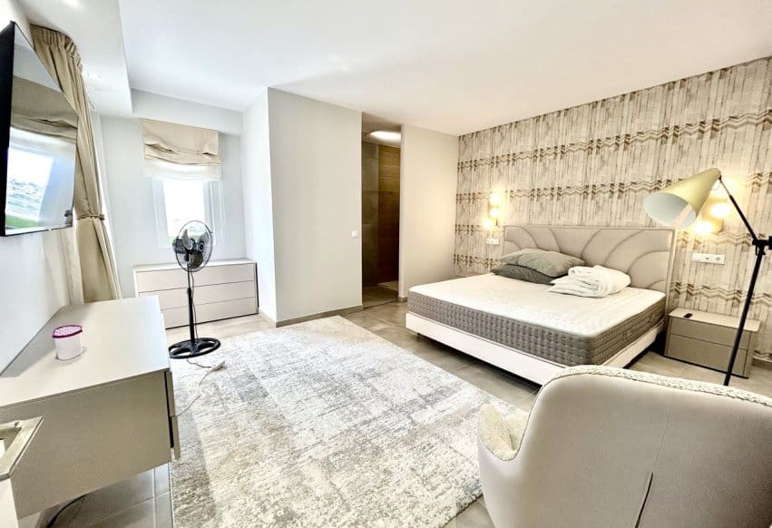 4 chambre Villa/Maison à vendre à Ciudad Quesada avec piscine - 925 000 € (Ref: 9984352)