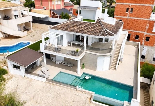 4 soverom Villa til salgs i Ciudad Quesada, Rojales med svømmebasseng - € 925 000 (Ref: 9984352)