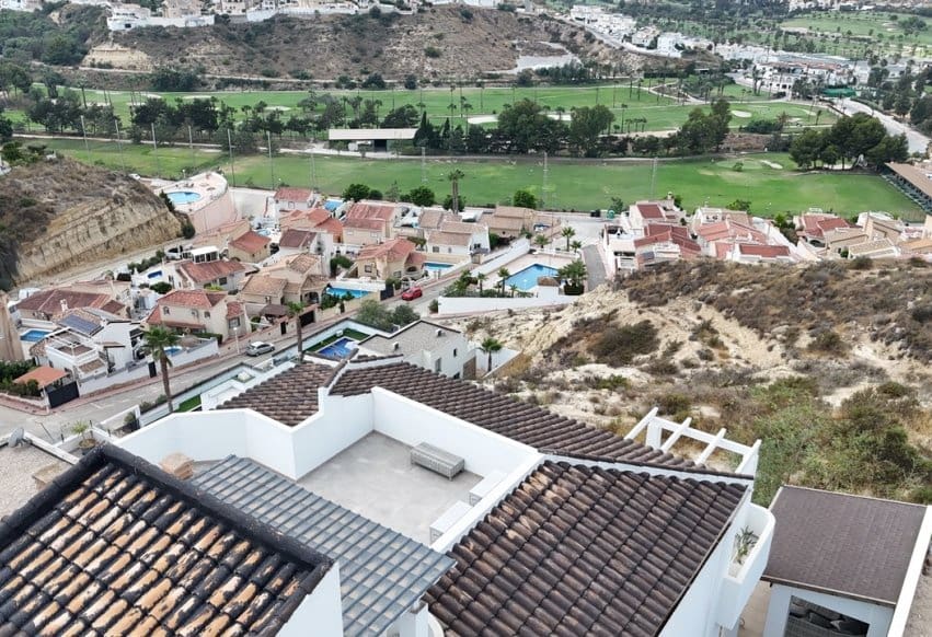 4 chambre Villa/Maison à vendre à Ciudad Quesada avec piscine - 925 000 € (Ref: 9984352)