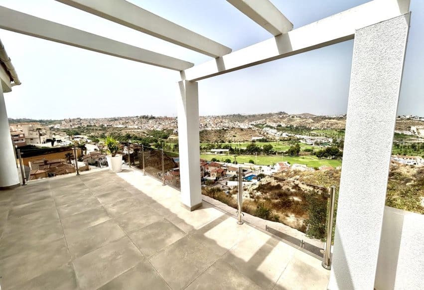 4 chambre Villa/Maison à vendre à Ciudad Quesada avec piscine - 925 000 € (Ref: 9984352)
