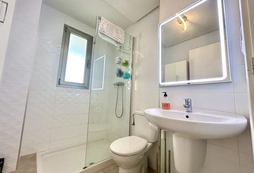 2 sovrum Takvåning till salu i Los Dolses med pool - 299 000 € (Ref: 9984353)