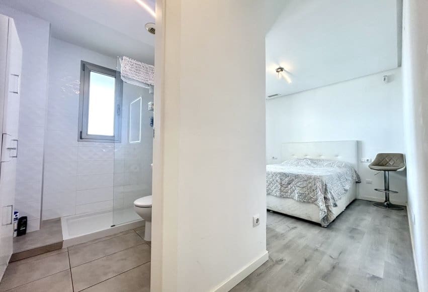 2 sovrum Takvåning till salu i Los Dolses med pool - 299 000 € (Ref: 9984353)