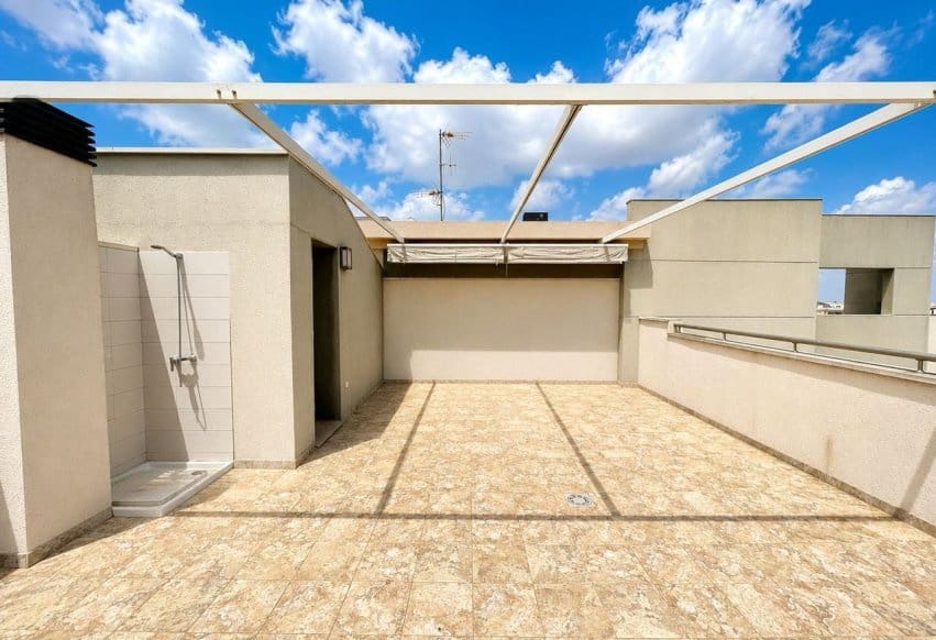 2 sovrum Takvåning till salu i Los Dolses med pool - 299 000 € (Ref: 9984353)