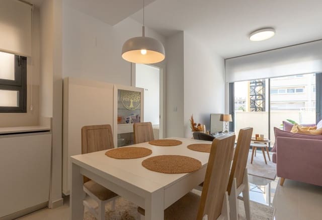 1 bedroom Penthouse for sale in Avenida Habaneras - Curva de Palangre, Torrevieja with pool - € 228,000 (Ref: 9984364)
