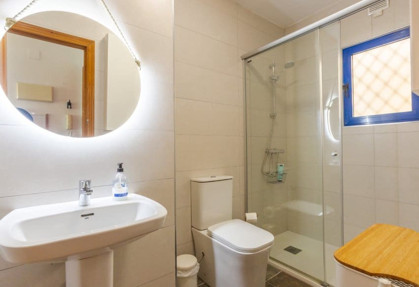 2 soveværelse Lejlighed til salg i Torrevieja - € 145.000 (Ref: 9984365)