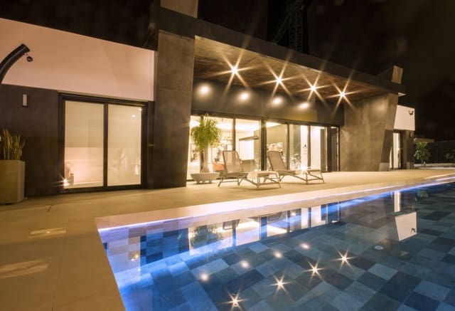 5 slaapkamer Villa te koop in Ciudad Quesada, Rojales - € 1.099.000 (Ref: 9990317)