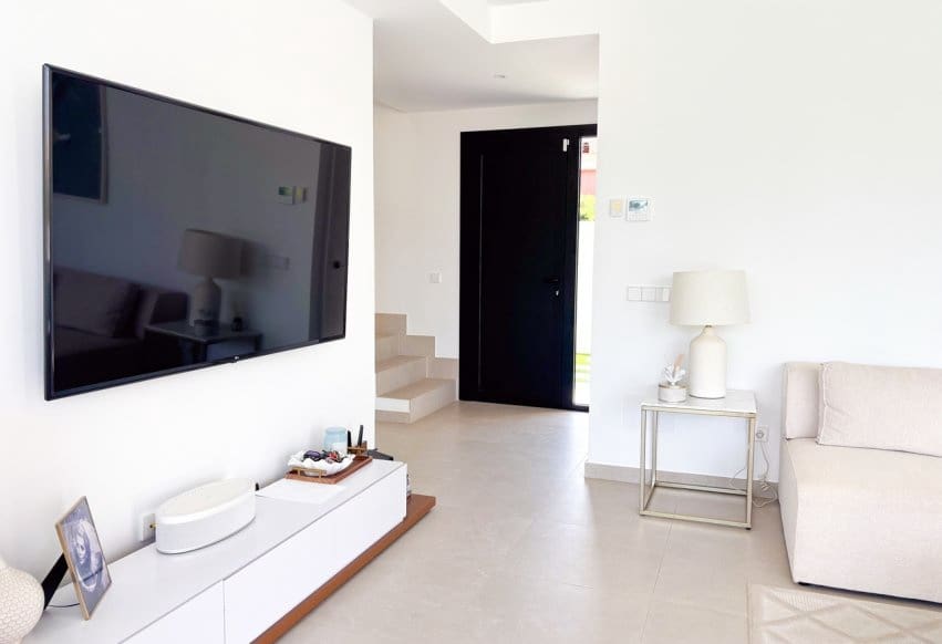 Chalet de 3 habitaciones en Cabo Roig en venta con piscina - 749.000 € (Ref: 9990318)
