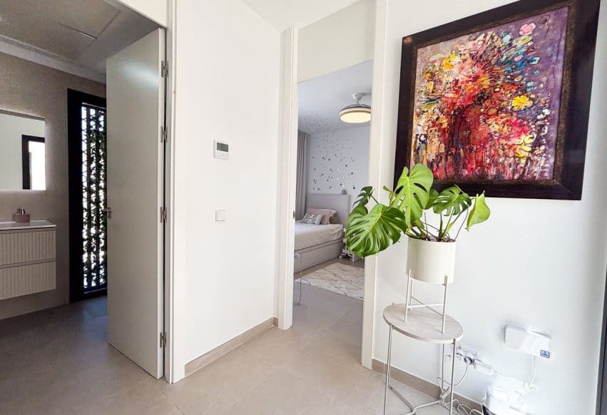 Chalet de 3 habitaciones en Cabo Roig en venta con piscina - 749.000 € (Ref: 9990318)