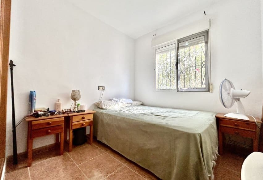 3 bedroom Townhouse for sale in Torrevieja with pool - € 209,000 (Ref: 9990319)