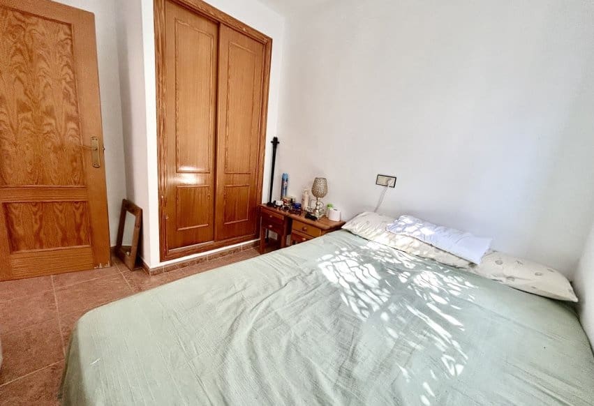 3 bedroom Townhouse for sale in Torrevieja with pool - € 209,000 (Ref: 9990319)