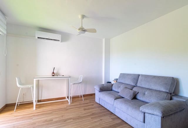 1 soverom Strandleiligheter til salgs i Campoamor, Orihuela med svømmebasseng - € 185 000 (Ref: 9994559)