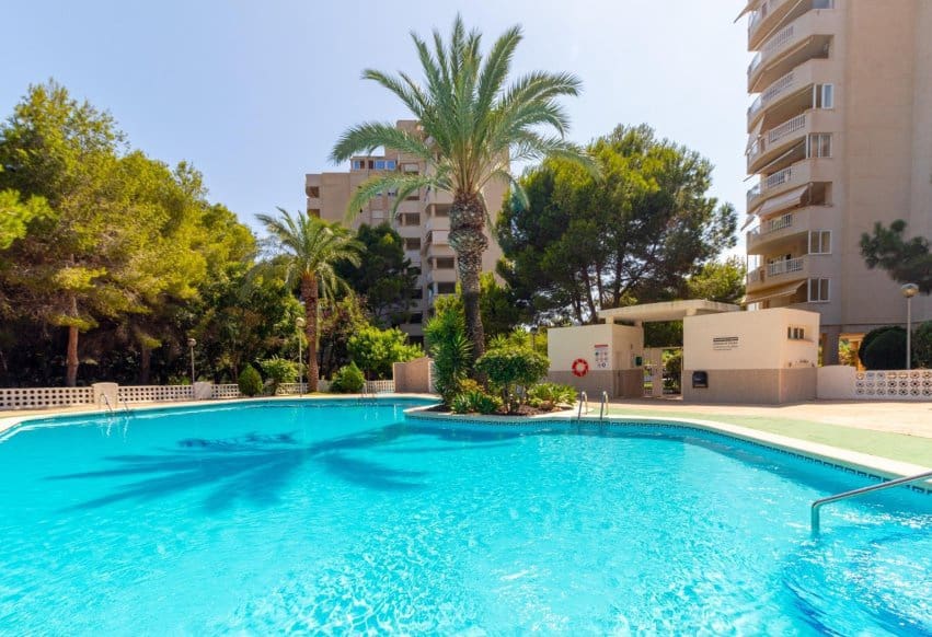 1 quarto Apartamento de Praia para venda em Campoamor com piscina - 185 000 € (Ref: 9994559)