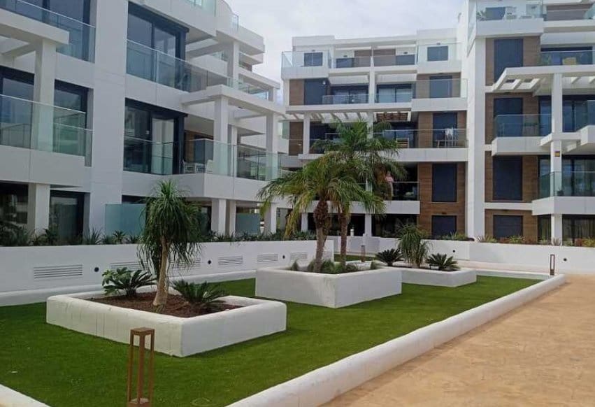 Ático de 3 habitaciones en Dénia en venta con piscina - 625.000 € (Ref: 9994635)