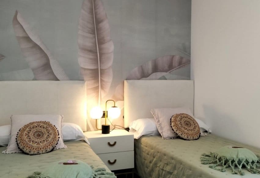 3 slaapkamer Villa te koop in Torrevieja met zwembad - € 750.000 (Ref: 9994644)