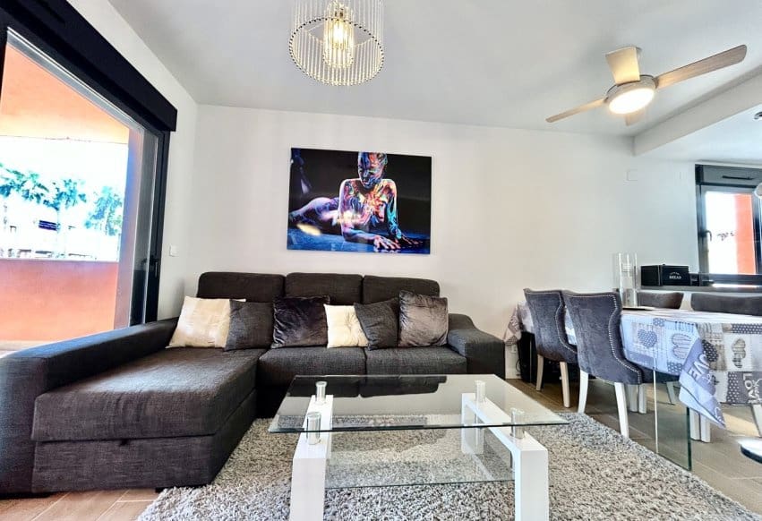 2 bedroom Apartment for sale in Villamartin with pool - € 260,000 (Ref: 9994646)