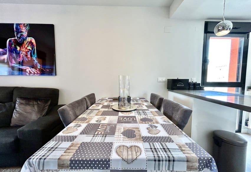 2 bedroom Apartment for sale in Villamartin with pool - € 260,000 (Ref: 9994646)