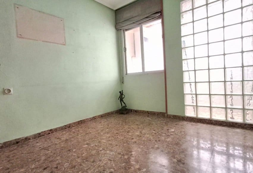 Apartamento de 4 habitaciones en Orihuela en venta - 220.000 € (Ref: 9994647)