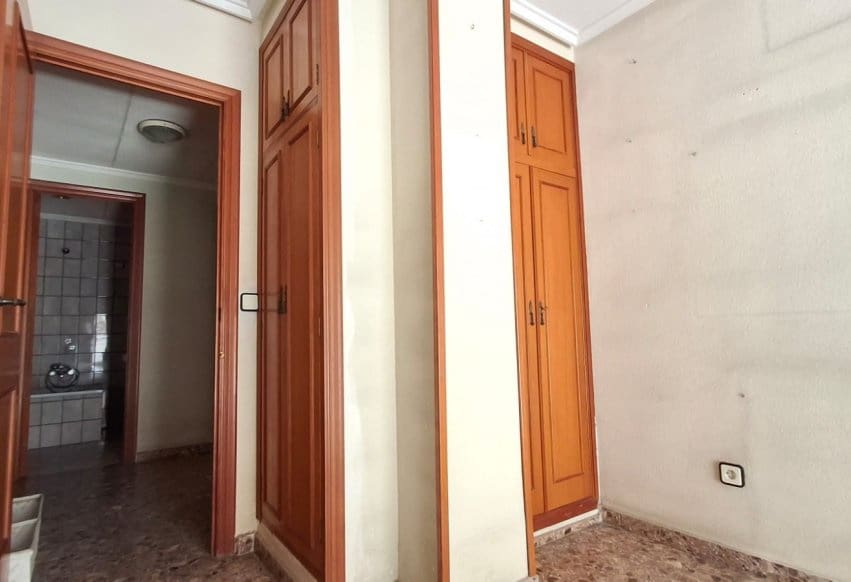 Apartamento de 4 habitaciones en Orihuela en venta - 220.000 € (Ref: 9994647)