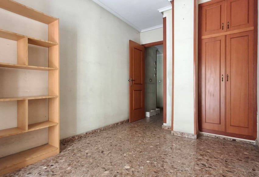 Apartamento de 4 habitaciones en Orihuela en venta - 220.000 € (Ref: 9994647)