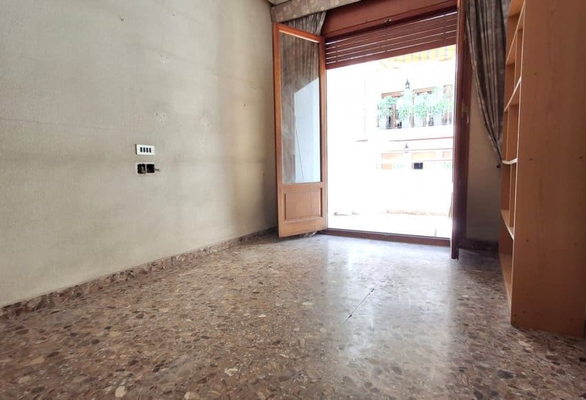 Apartamento de 4 habitaciones en Orihuela en venta - 220.000 € (Ref: 9994647)