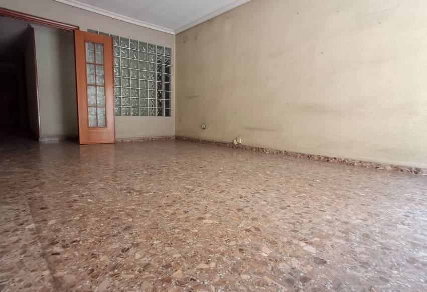 Apartamento de 4 habitaciones en Orihuela en venta - 220.000 € (Ref: 9994647)