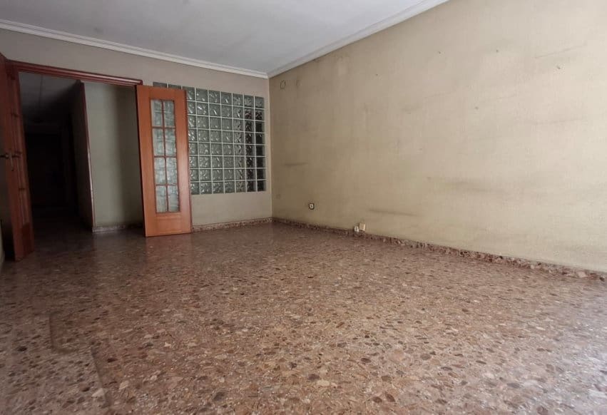 Apartamento de 4 habitaciones en Orihuela en venta - 220.000 € (Ref: 9994647)