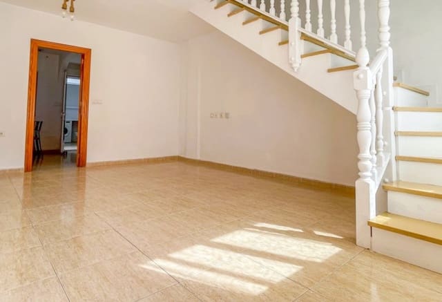 Casa de 4 habitaciones en Santiago de la Ribera, San Javier en venta con piscina - 195.000 € (Ref: 9998154)