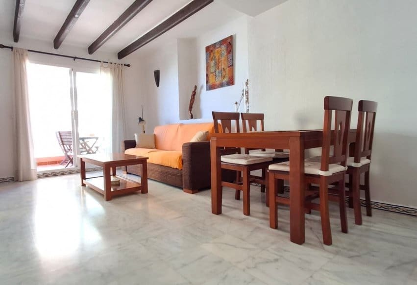 2 slaapkamer Appartement te koop in Torrevieja - € 254.000 (Ref: 9998155)