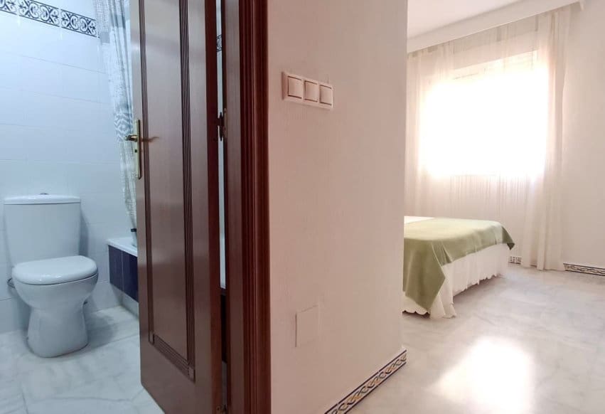 2 slaapkamer Appartement te koop in Torrevieja - € 254.000 (Ref: 9998155)