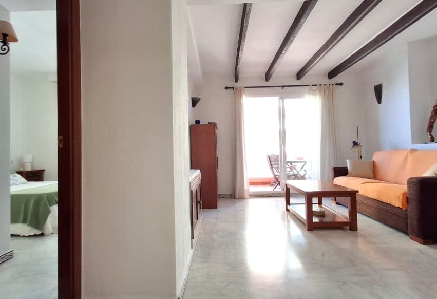 2 slaapkamer Appartement te koop in Torrevieja - € 254.000 (Ref: 9998155)
