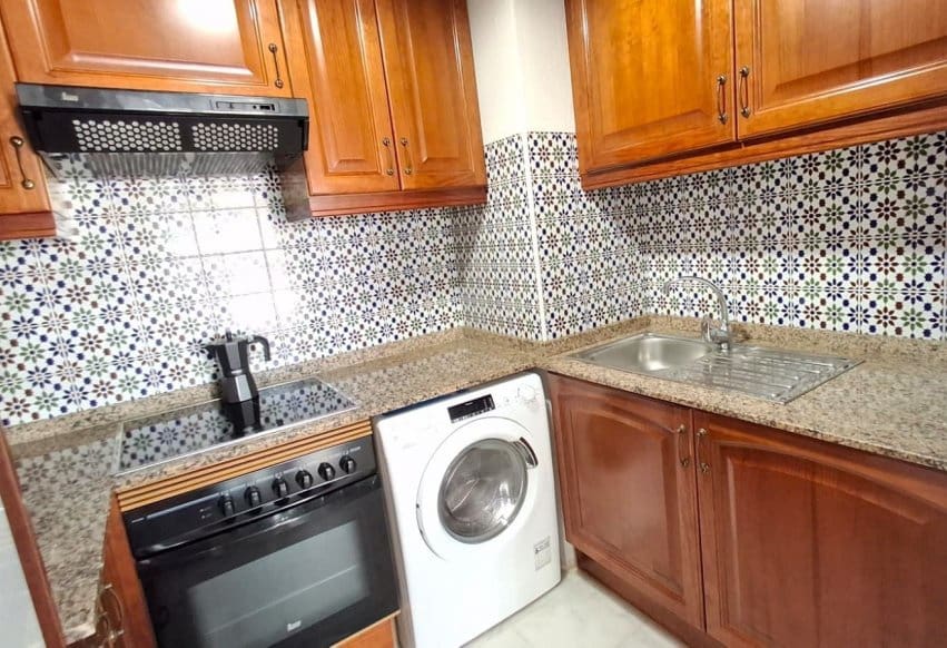 2 slaapkamer Appartement te koop in Torrevieja - € 254.000 (Ref: 9998155)