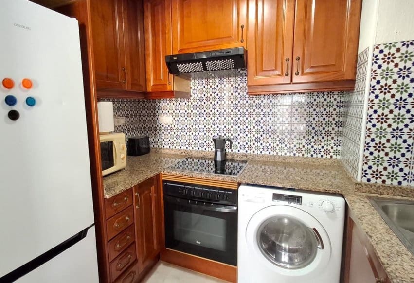 2 slaapkamer Appartement te koop in Torrevieja - € 254.000 (Ref: 9998155)
