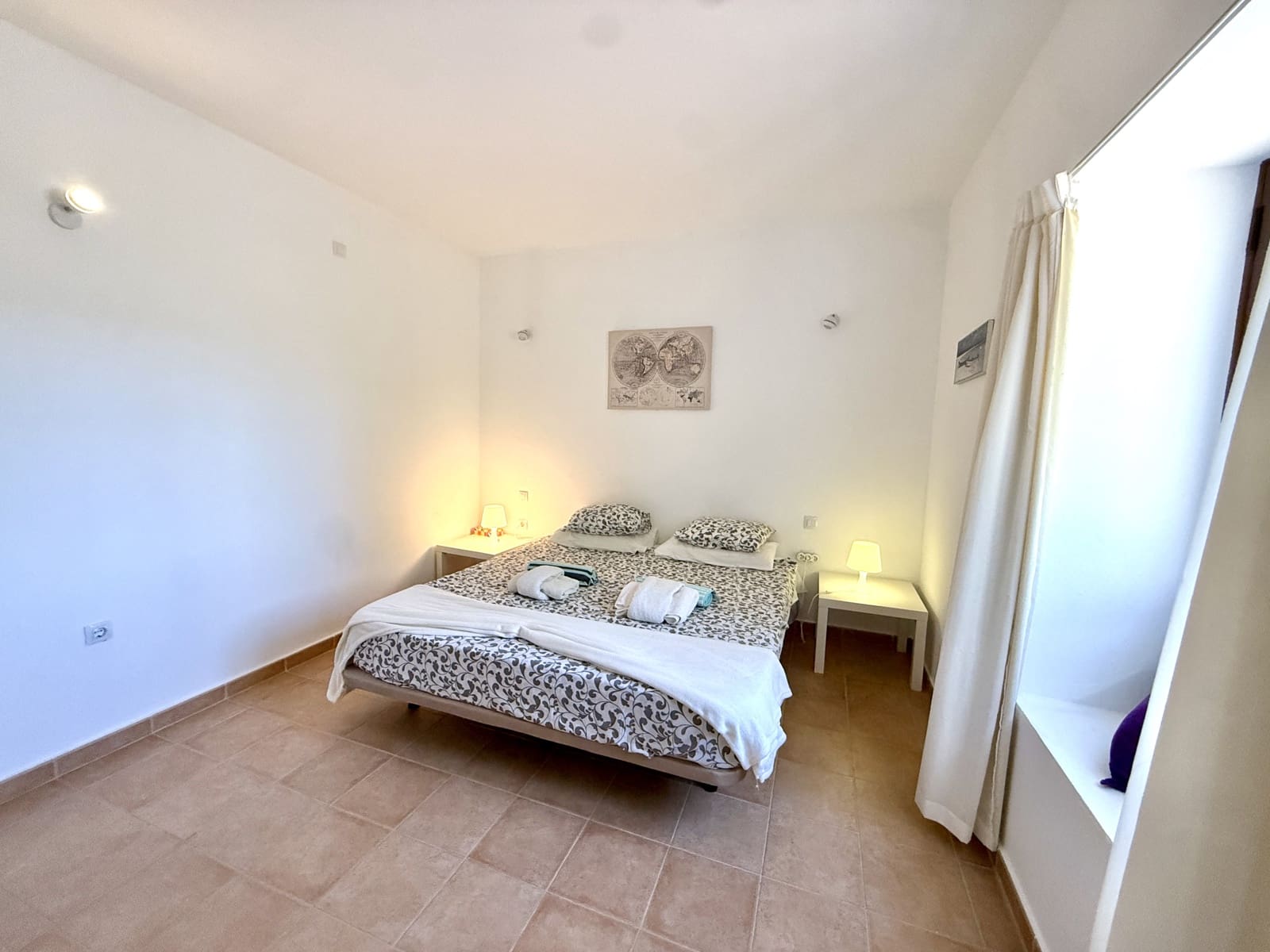4 Zimmer Villa zu verkaufen in Casillas del Angel mit Pool Garage - 540.000 € (Ref: 10001026)