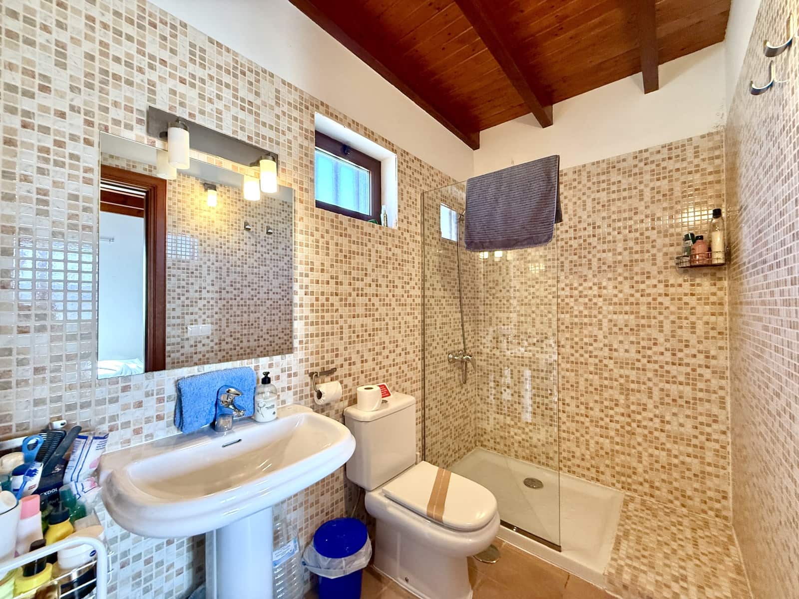 4 Zimmer Villa zu verkaufen in Casillas del Angel mit Pool Garage - 540.000 € (Ref: 10001026)