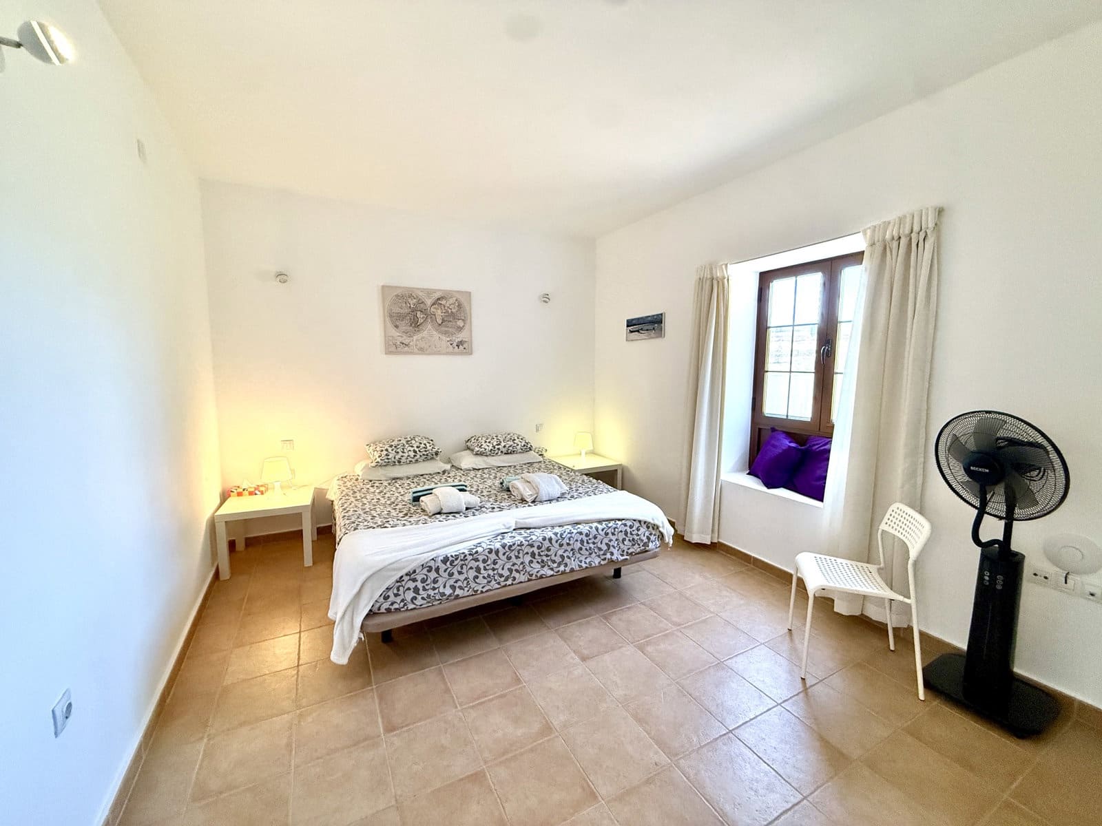 4 chambre Villa/Maison à vendre à Casillas del Angel avec piscine garage - 540 000 € (Ref: 10001026)