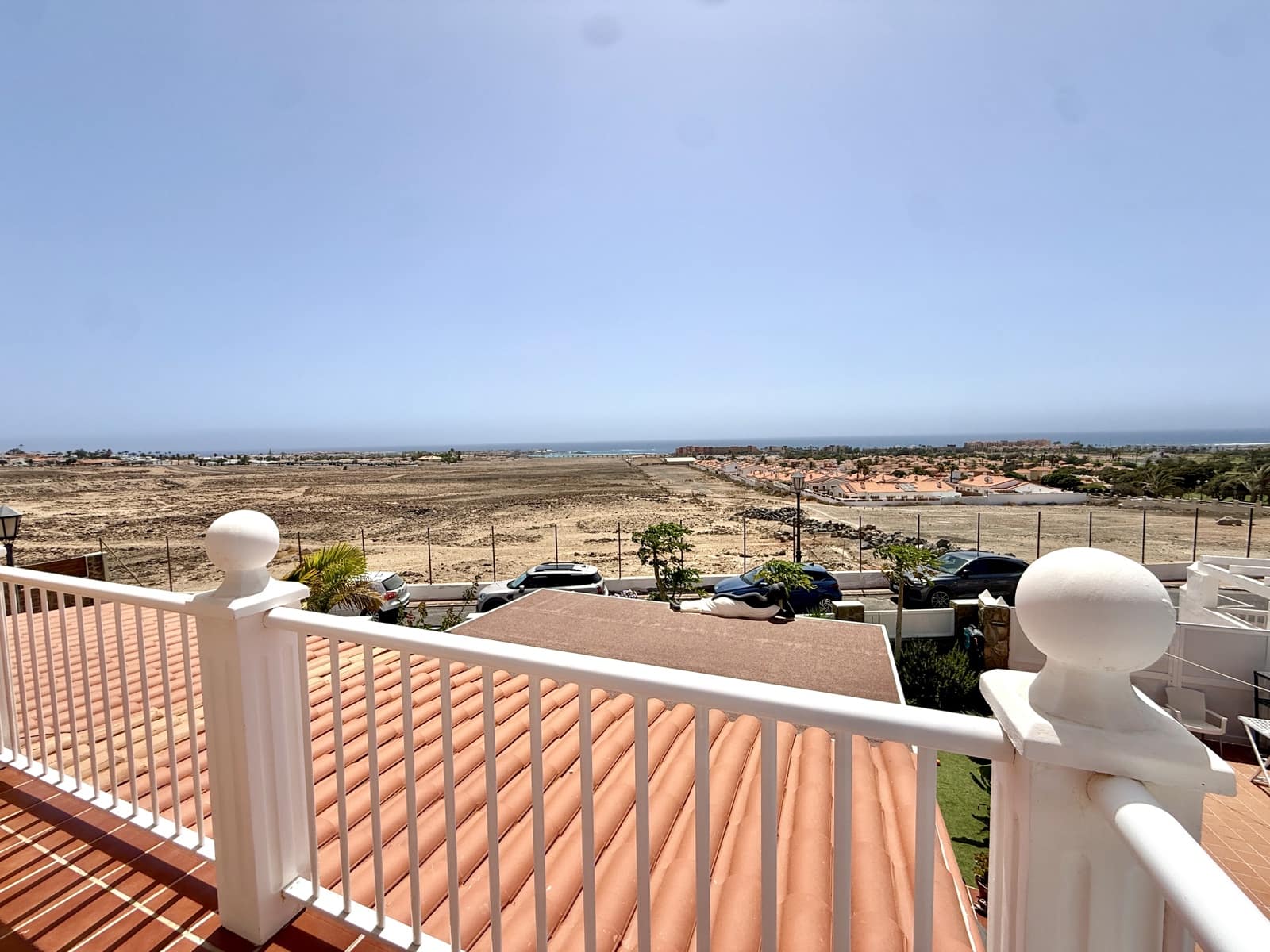 2 sypialnia Apartament na sprzedaż w Caleta de Fuste z basenem garażem - 360 000 € (Ref: 10005995)