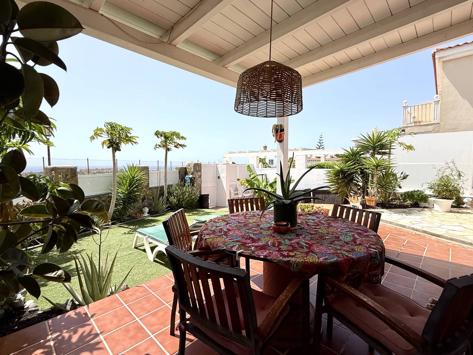 2 sypialnia Apartament na sprzedaż w Caleta de Fuste z basenem garażem - 360 000 € (Ref: 10005995)