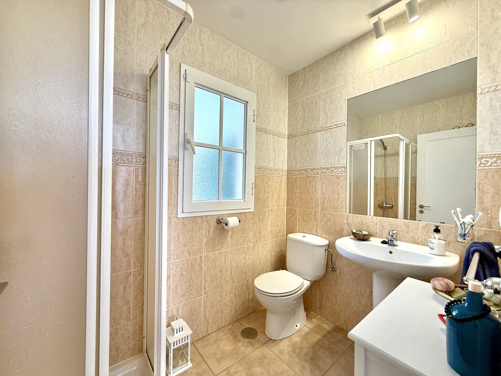2 sypialnia Apartament na sprzedaż w Caleta de Fuste z basenem garażem - 360 000 € (Ref: 10005995)