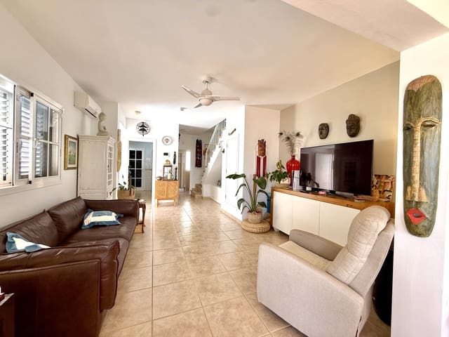 2 quarto Apartamento para venda em Caleta de Fuste, Antigua com piscina garagem - 360 000 € (Ref: 10005995)