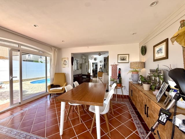 2 quarto Apartamento para venda em Caleta de Fuste, Antigua com piscina garagem - 360 000 € (Ref: 10005995)