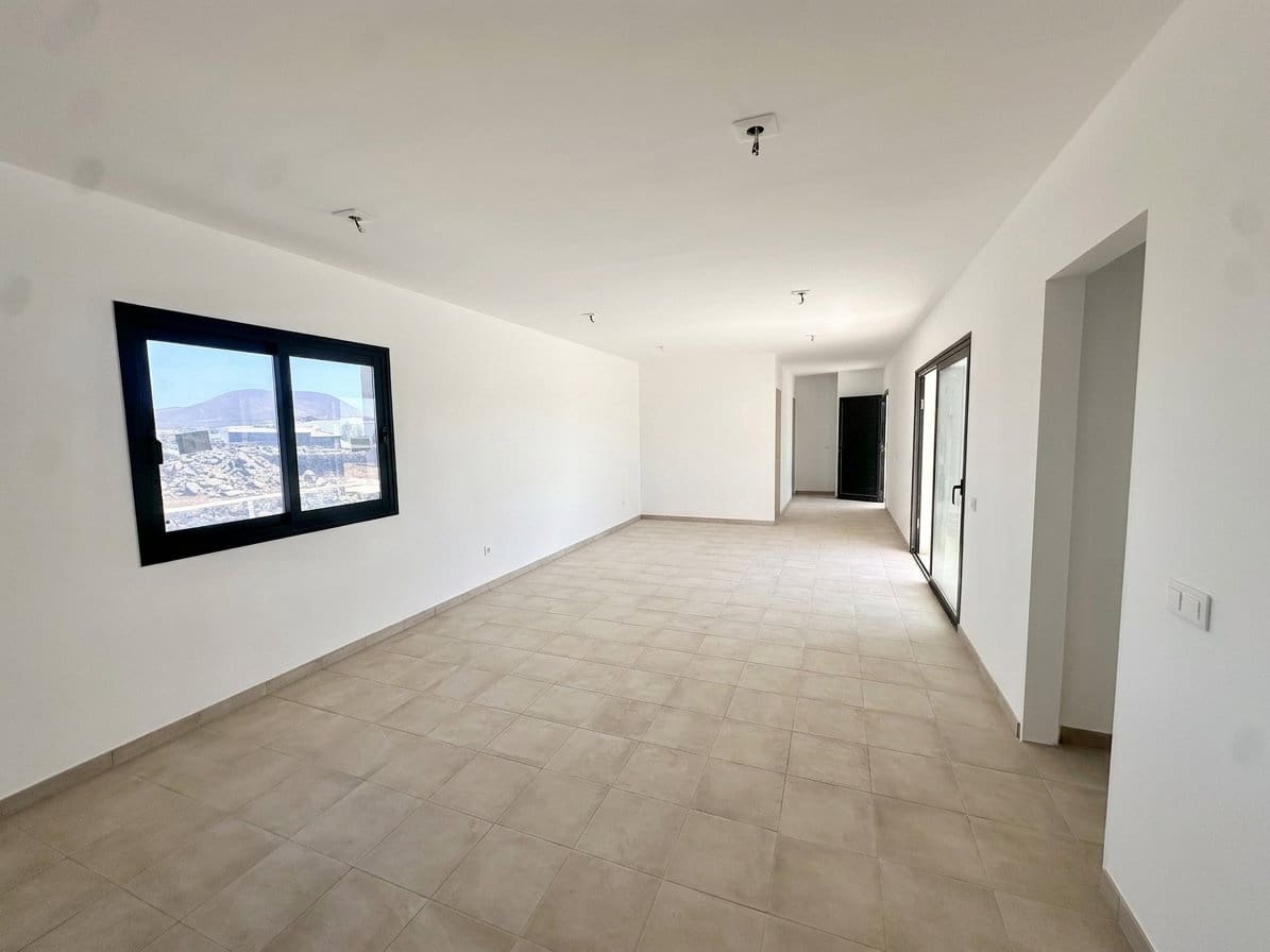 4 soveværelse Villa til salg i Lajares med swimmingpool garage - € 890.000 (Ref: 10091636)