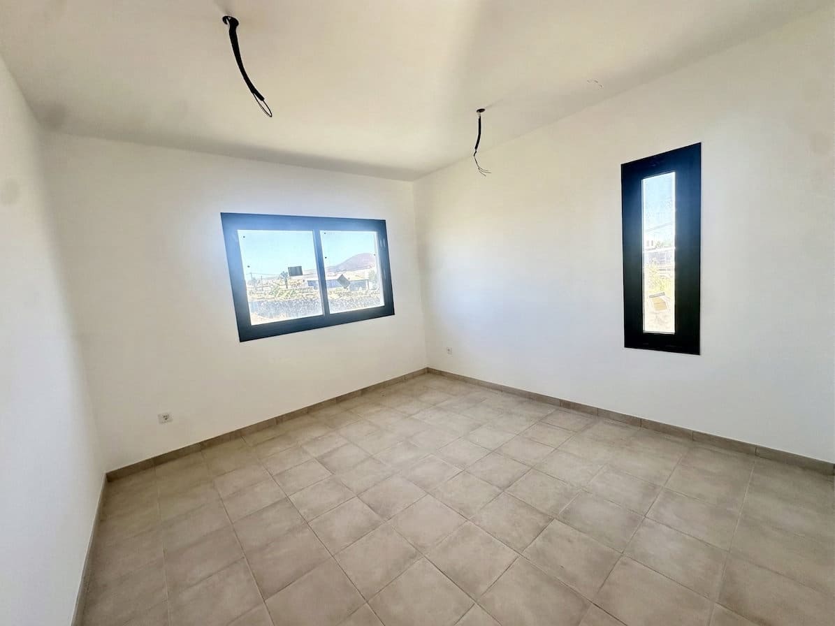 4 soveværelse Villa til salg i Lajares med swimmingpool garage - € 890.000 (Ref: 10091636)